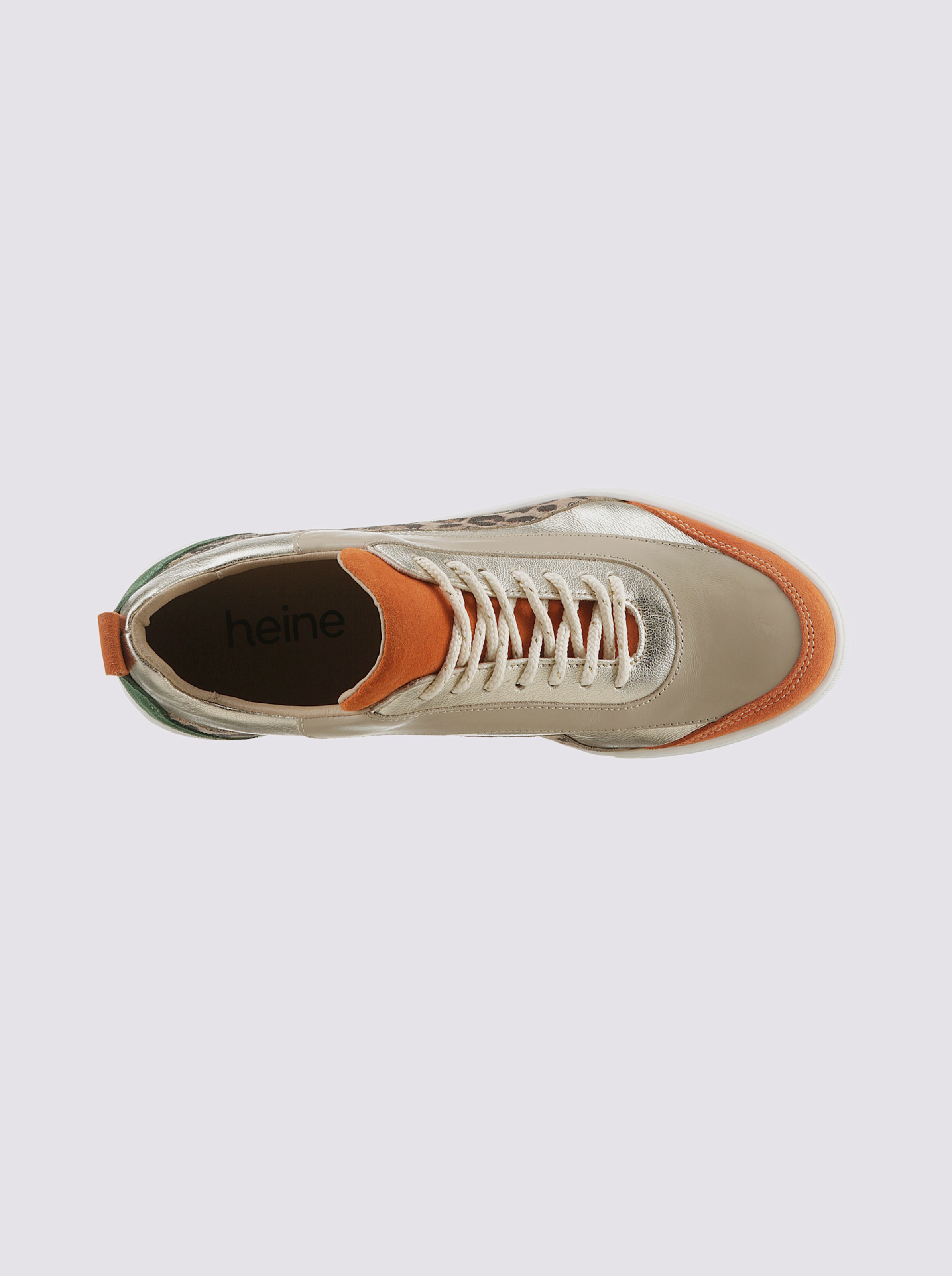 Sneaker