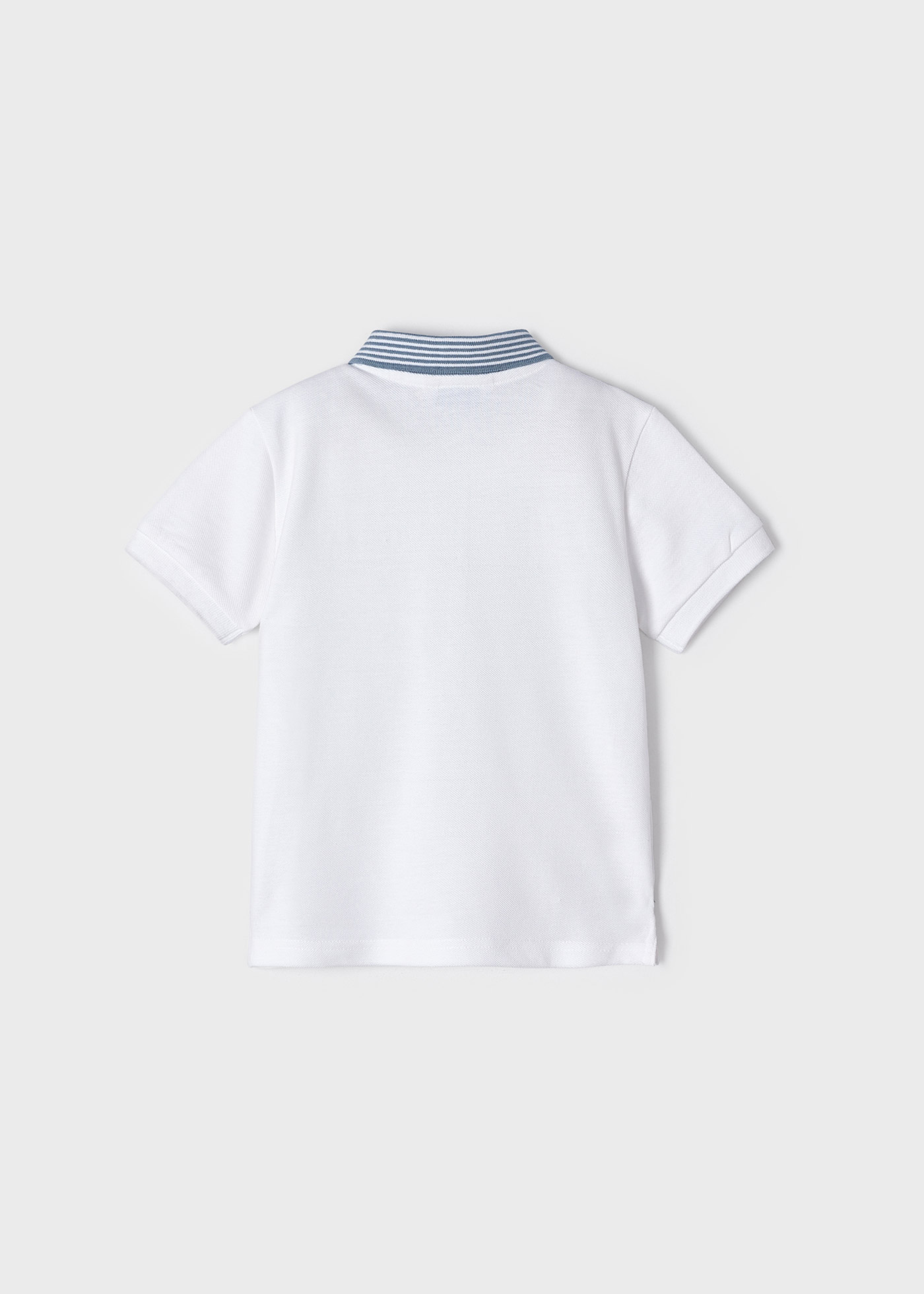 Camisa polo de manga curta feita com algodão sustentável para meninos