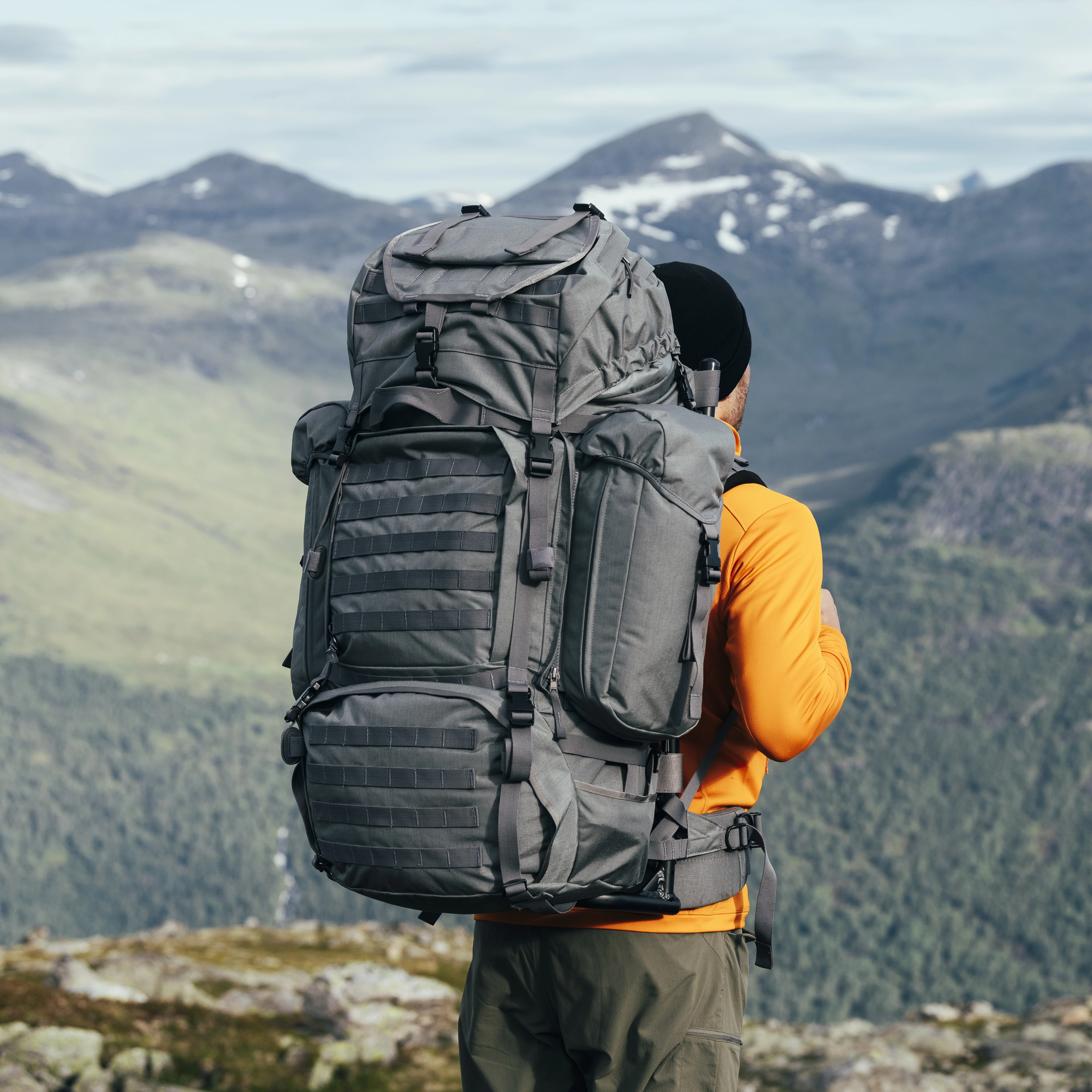 PowerFrame BigPack 130  Solid Grey