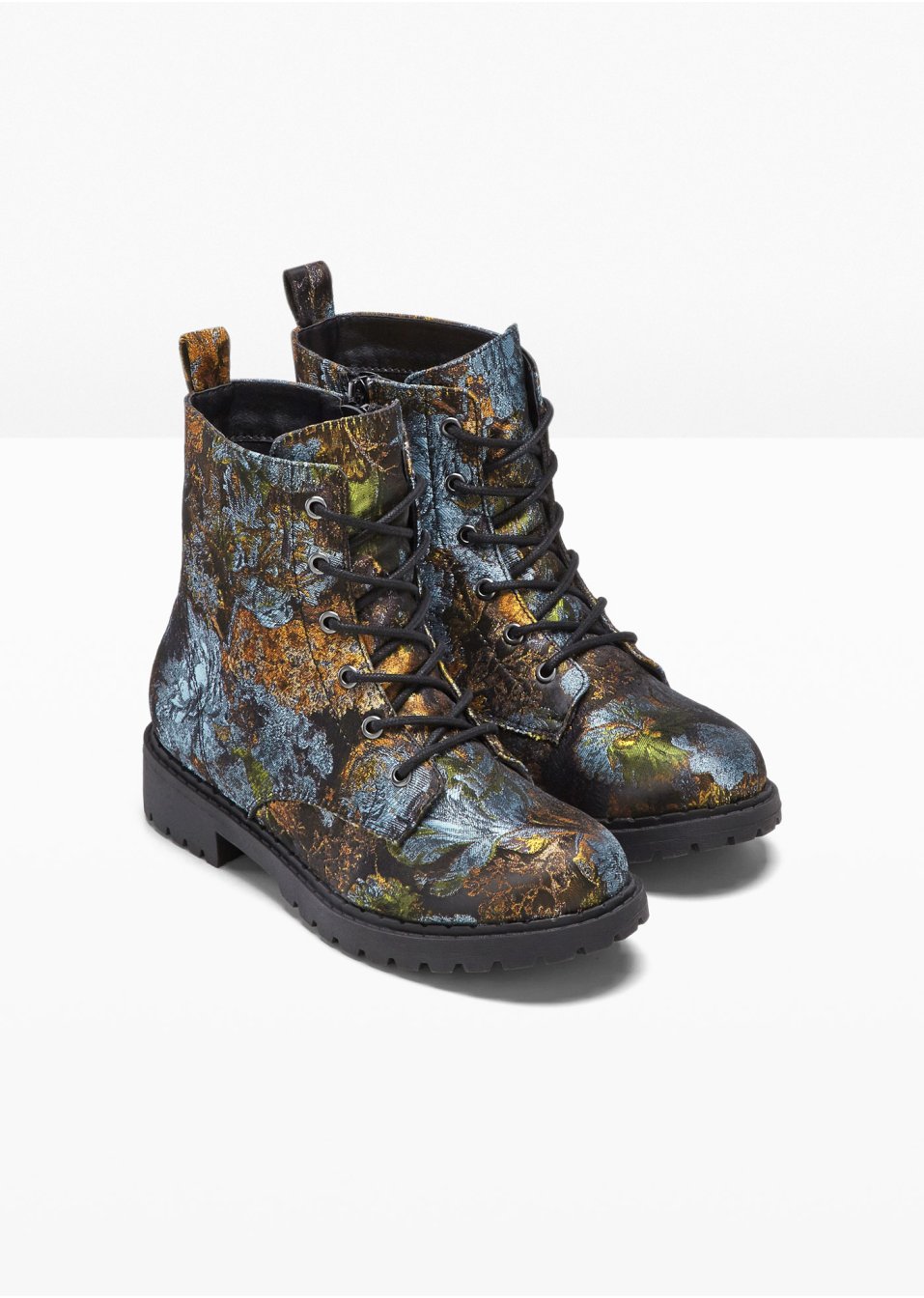 Boots à lacets