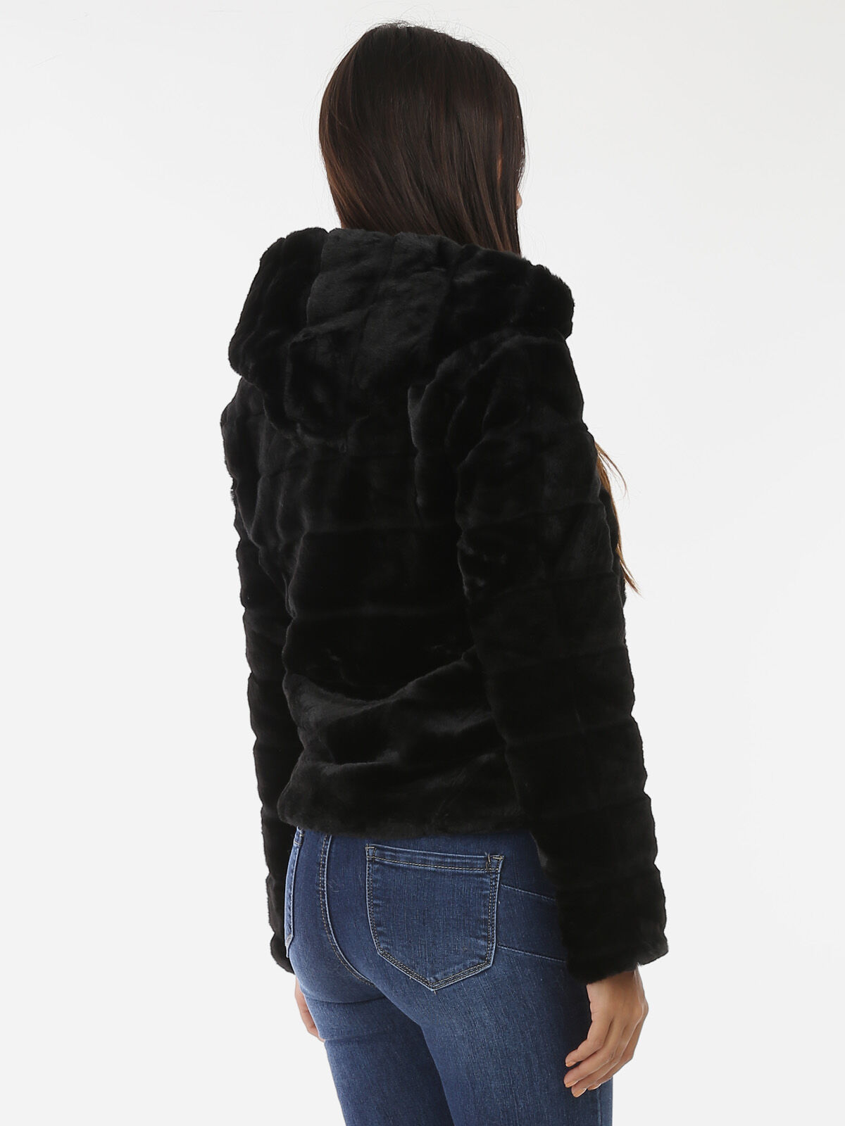 Manteau court fausse fourrure à capuche- Noir