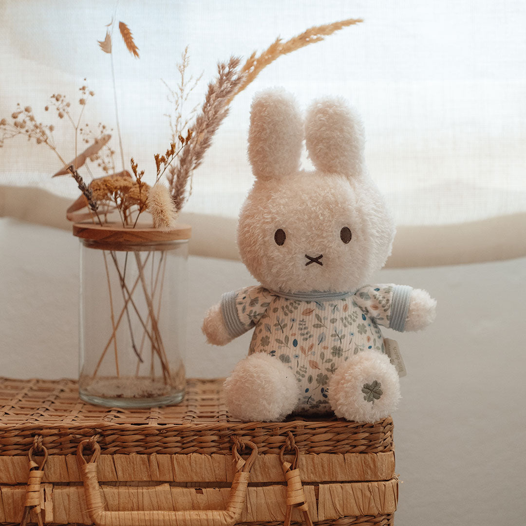 Little dutch knuffelkonijn nijntje - lucky leaves 20