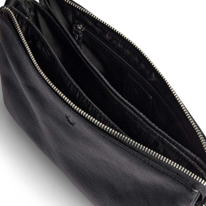 Aura<br>Crossbody Torina
