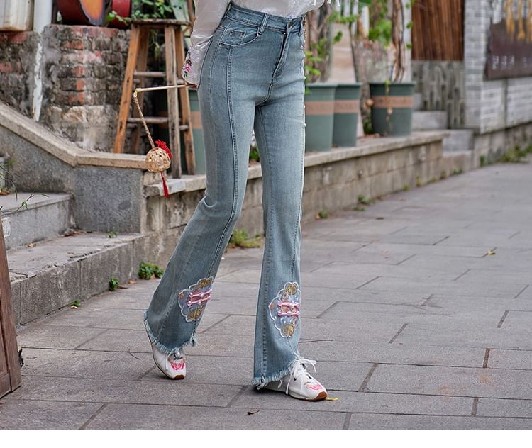 Catamin - High Rise geborduurde gewassen gerafelde kikkerknoopjes flared jeans