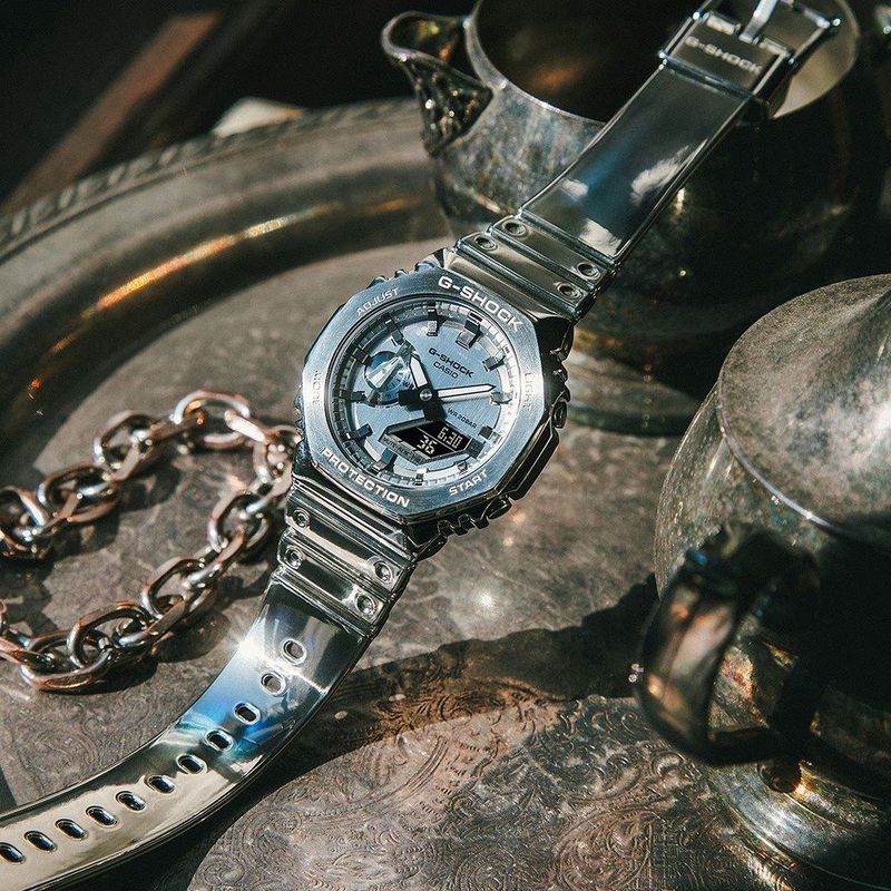 G-Shock - GM-2100YM-8AER - Herenhorloge - Zilver - Hars - Quartz