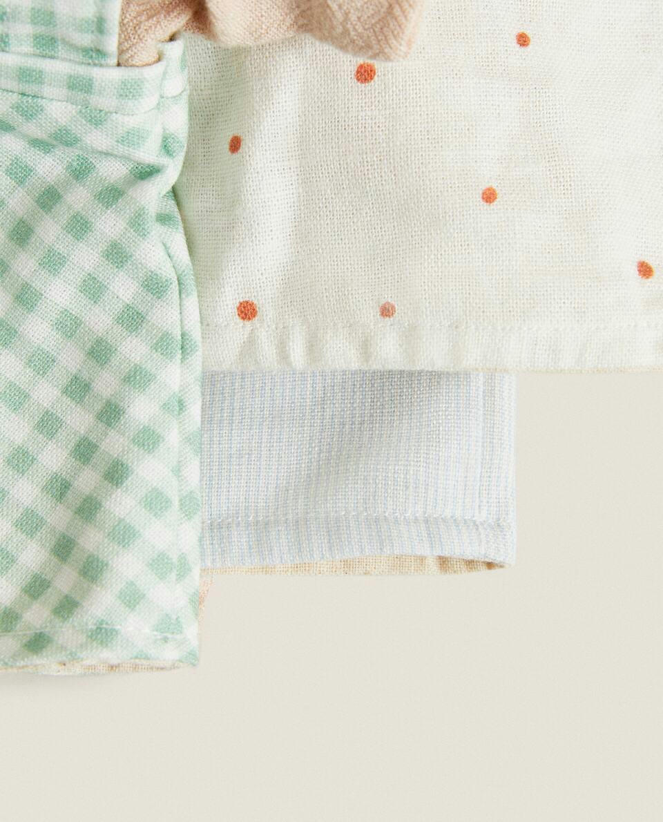 Conjunto infantil de três fantoches de porquinhos