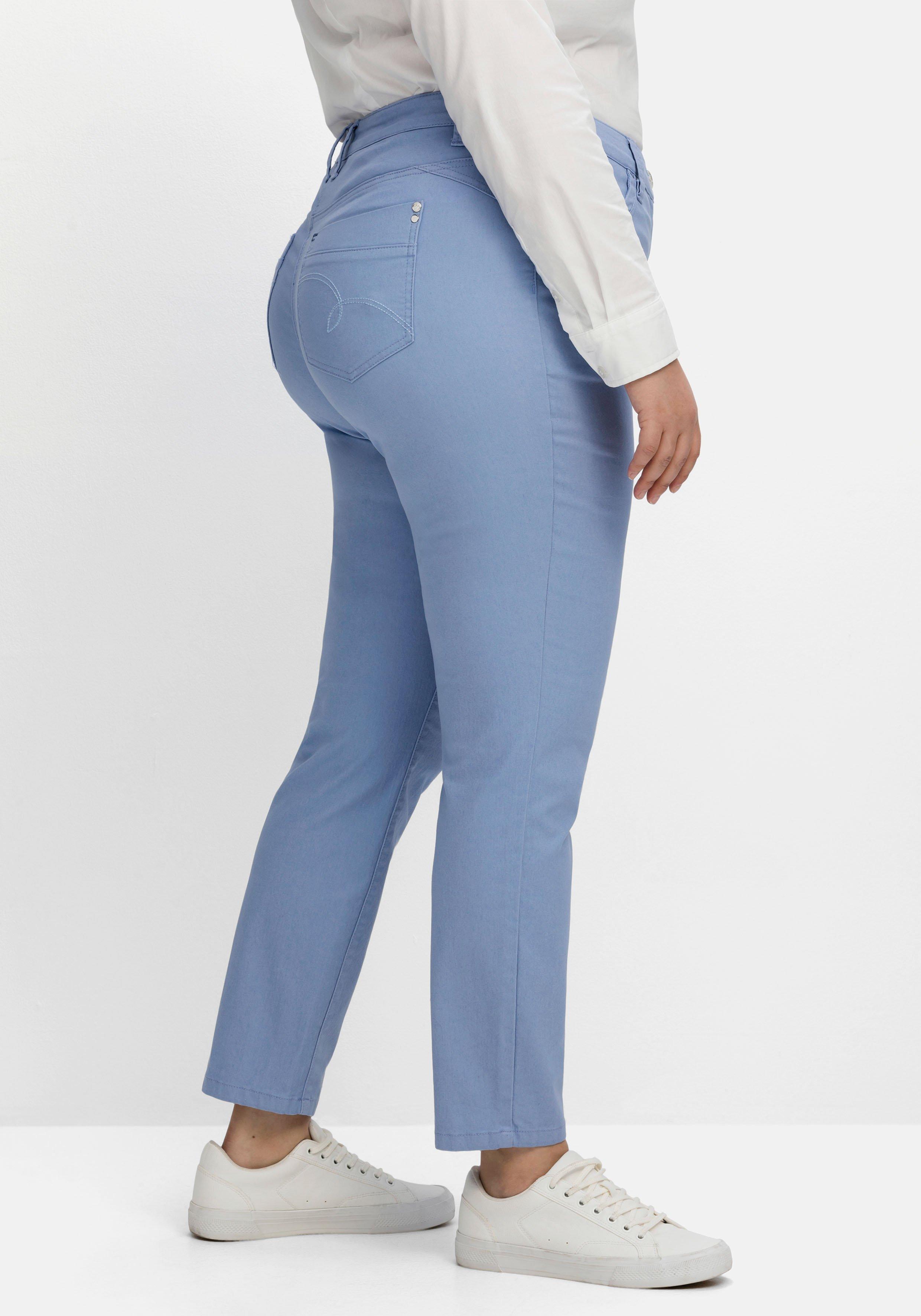 Schmale Hose im Coloured-Denim-Look
