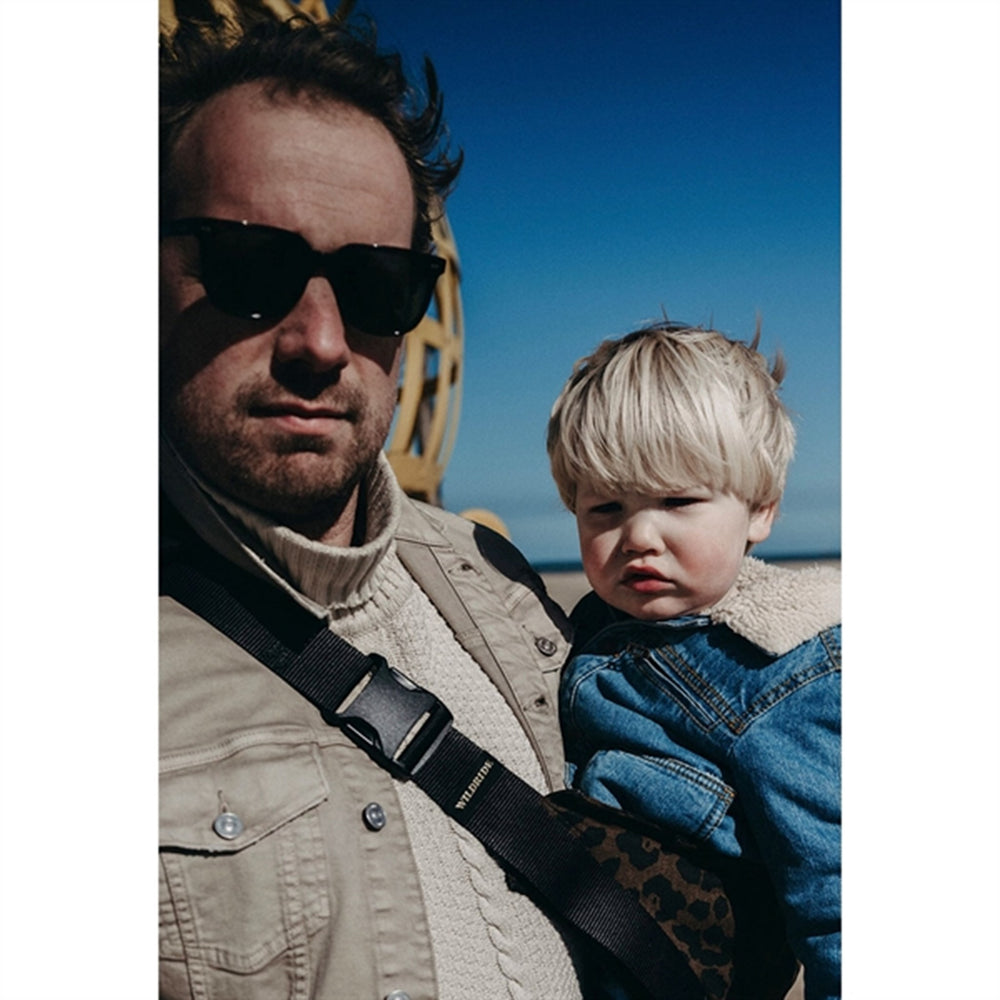 Køb Wildride The Toddler Swing Bæresele Brown Leopard