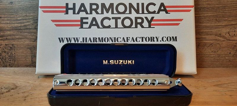 Suzuki Chromatix SCX-48-C - Chromatische Mondharmonica
