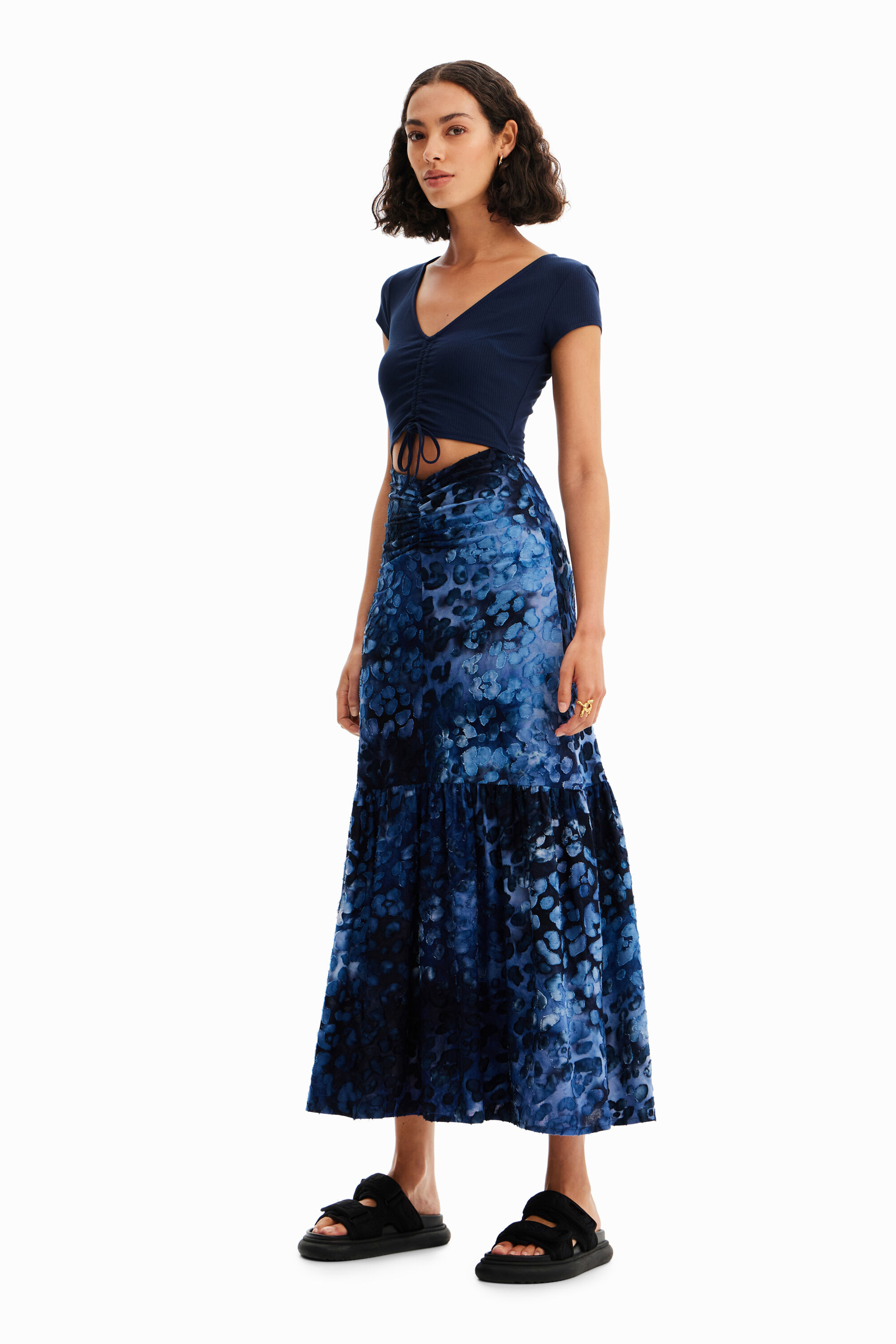 Robe longue combinée texturée animal print