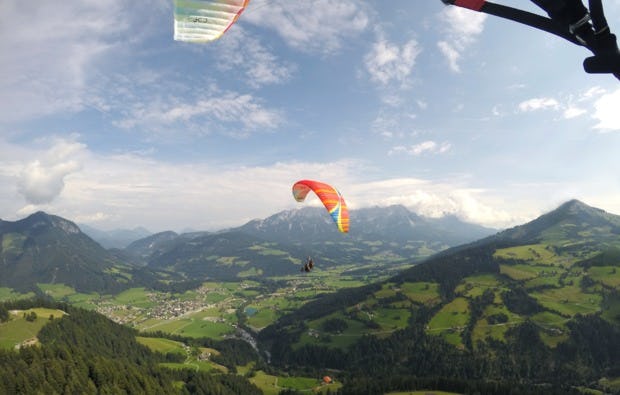 Paragliding in Söll