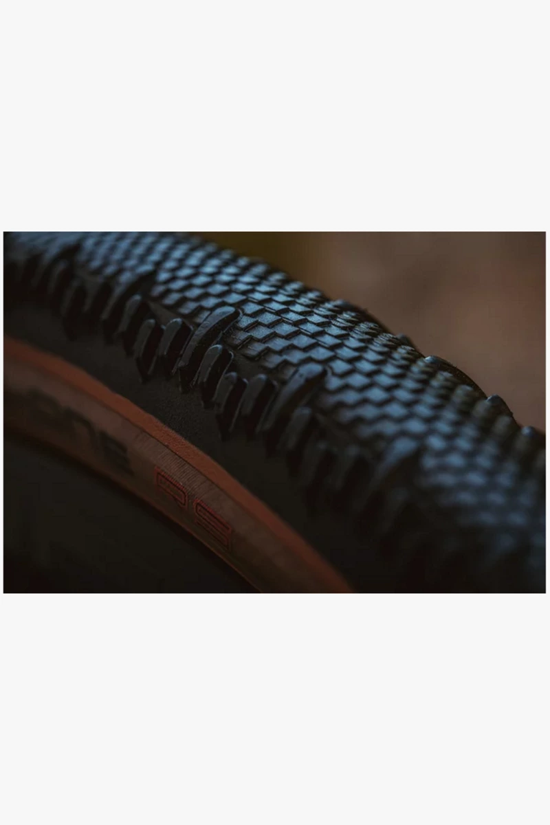 Schwalbe G-One RS 700 x 40C Fahrradreifen
