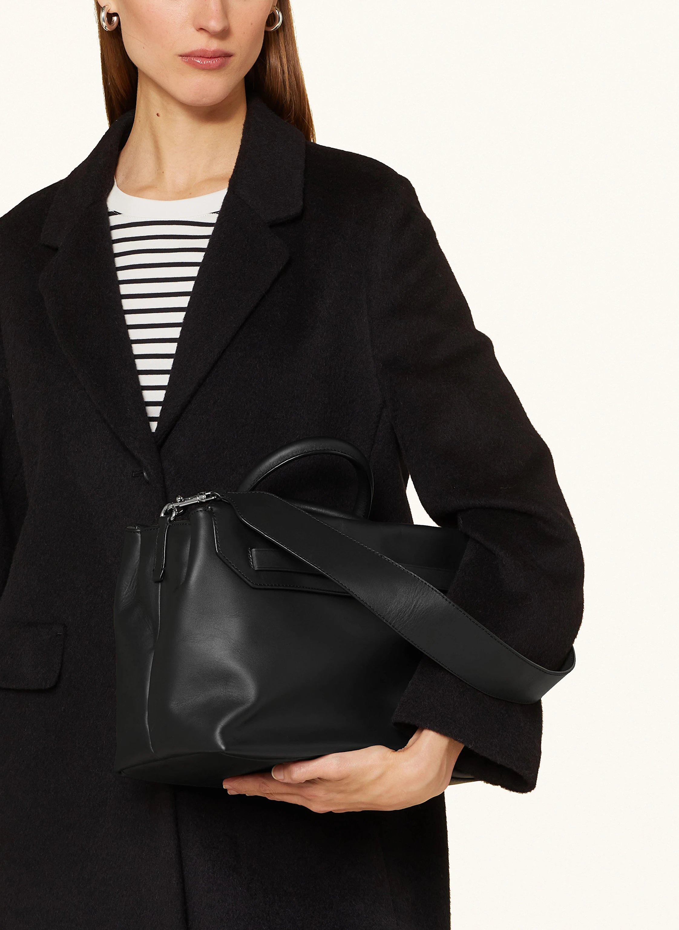 LIEBESKIND Handtasche LORA M