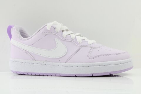 Nike Sneaker