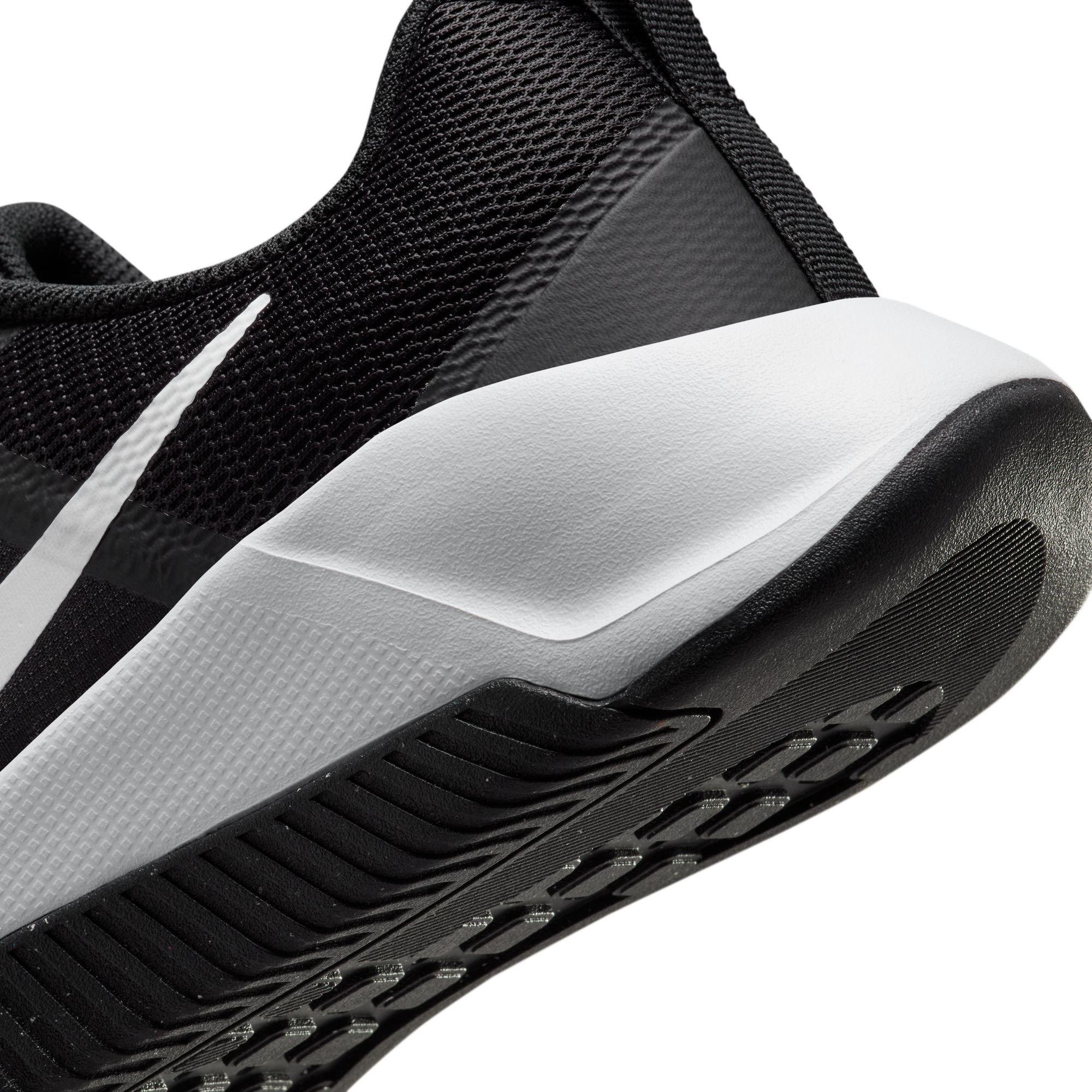 Nike MC Trainer 3