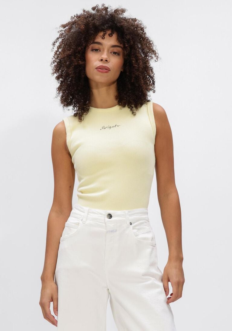 gele axel arigato top scoop ribbed tank