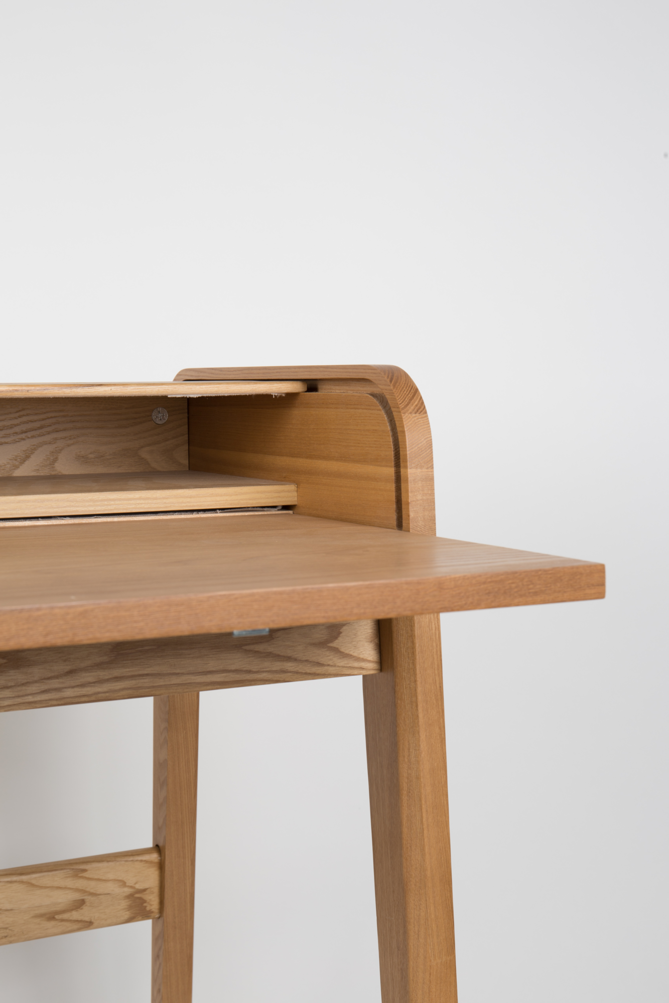 Zuiver Barbier bureautafel