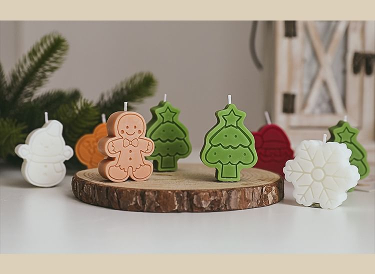 XIXI STUDIO - Set van 4: Kerstgeurkaars (diverse ontwerpen)