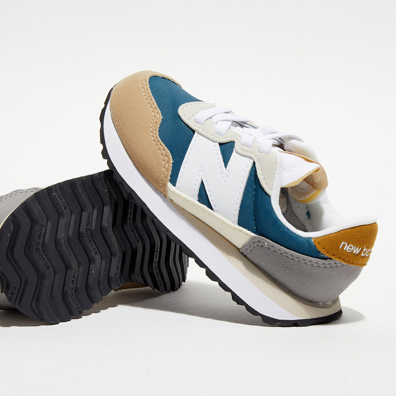 New Balance Baskets 237 multicolores