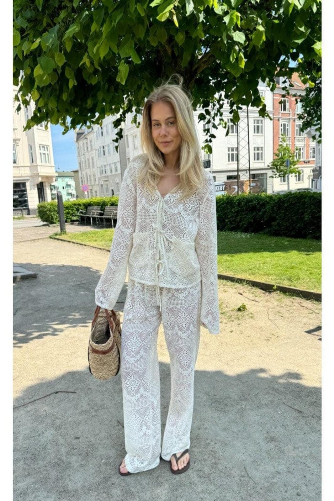 BYIC Tildaic Tie Top