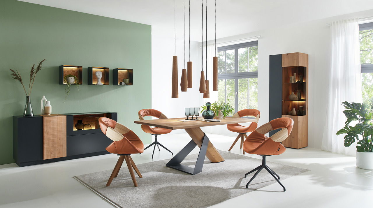 Valnatura Vitrine (links) LOVIS