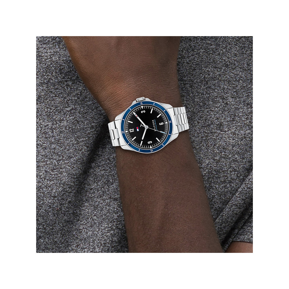 Montre Tommy Hilfiger homme acier
