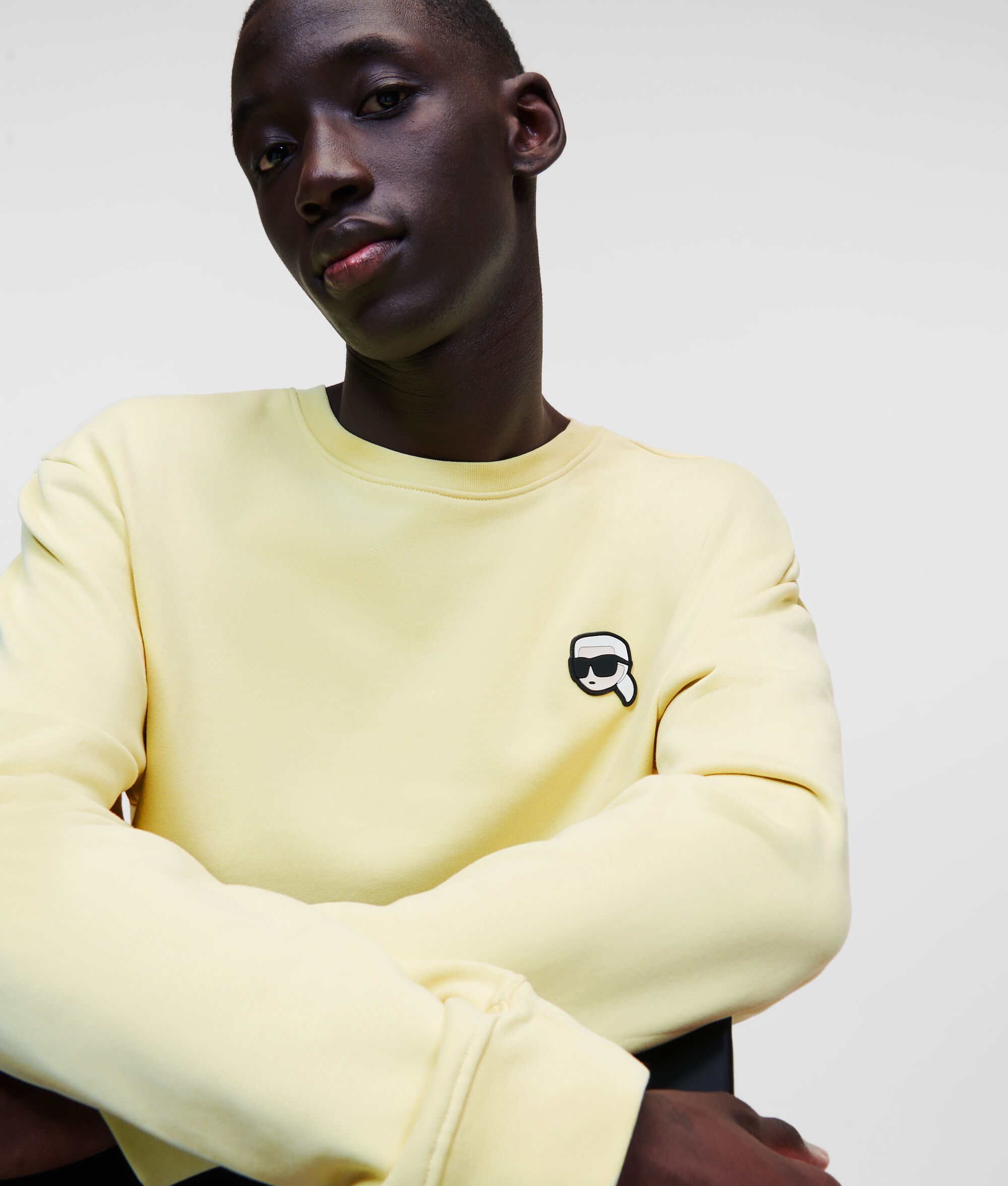 SWEAT-SHIRT AVEC EMPIÈCEMENT KARL IKONIK