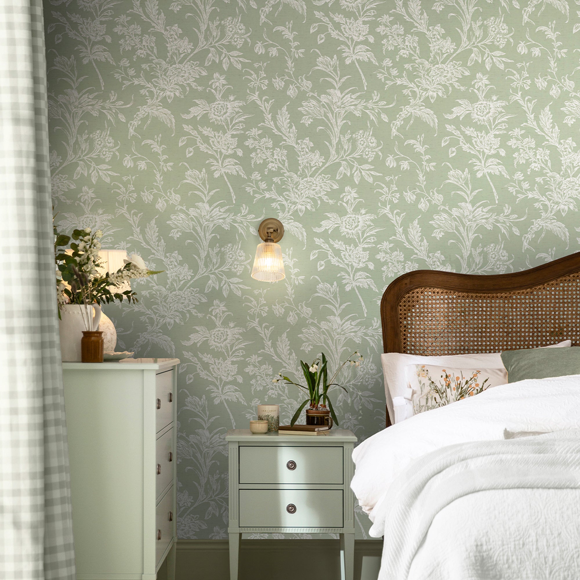 Laura Ashley - Vliesbehang - Lloyd Saliegroen
