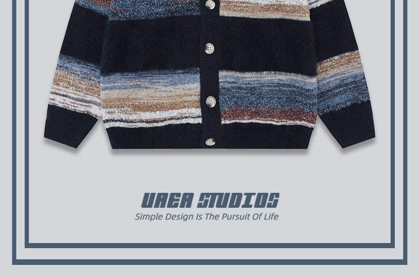 Chuoku - V-hals gemêleerde cardigan met knoopjes