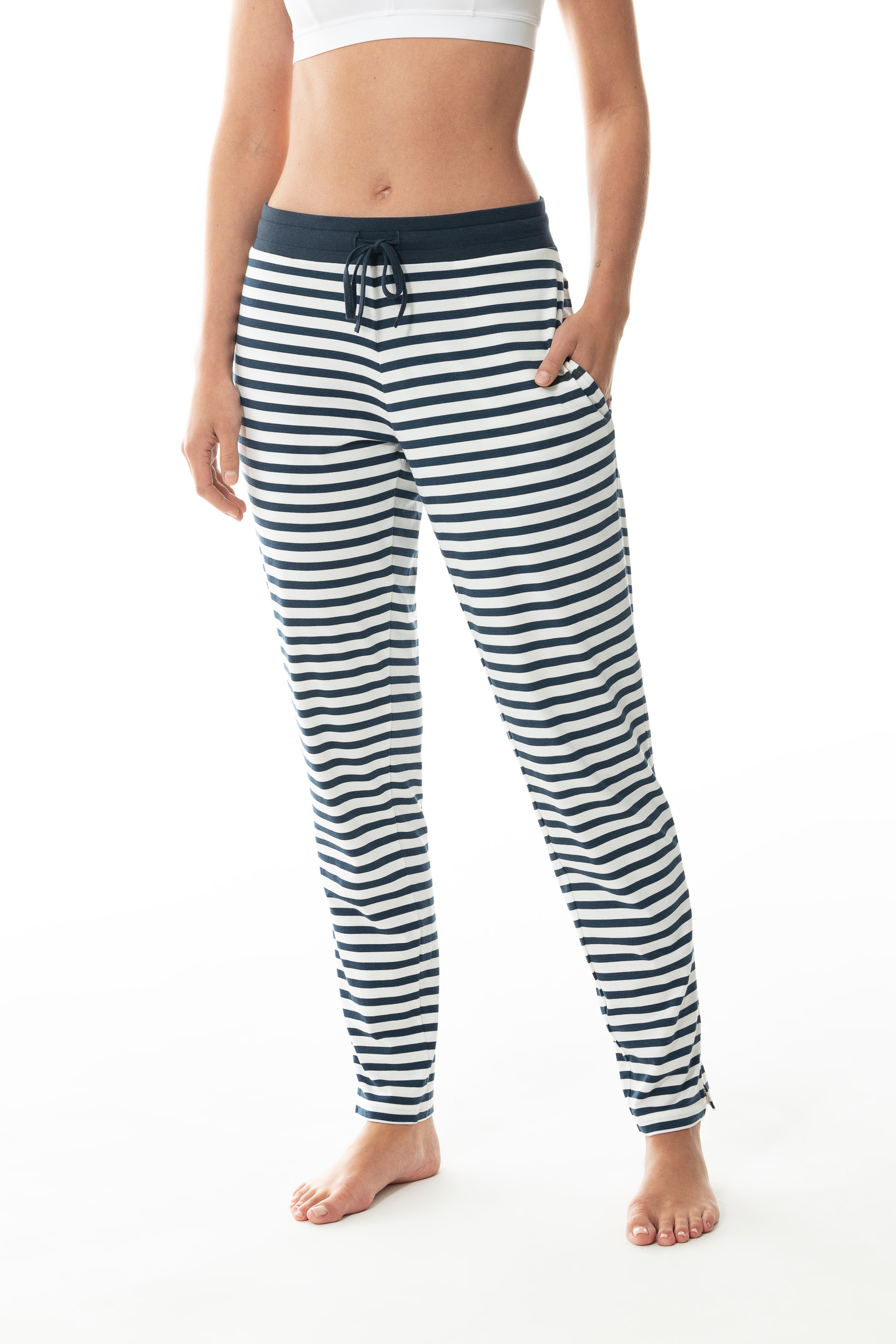 Hose<br>Serie Cyra