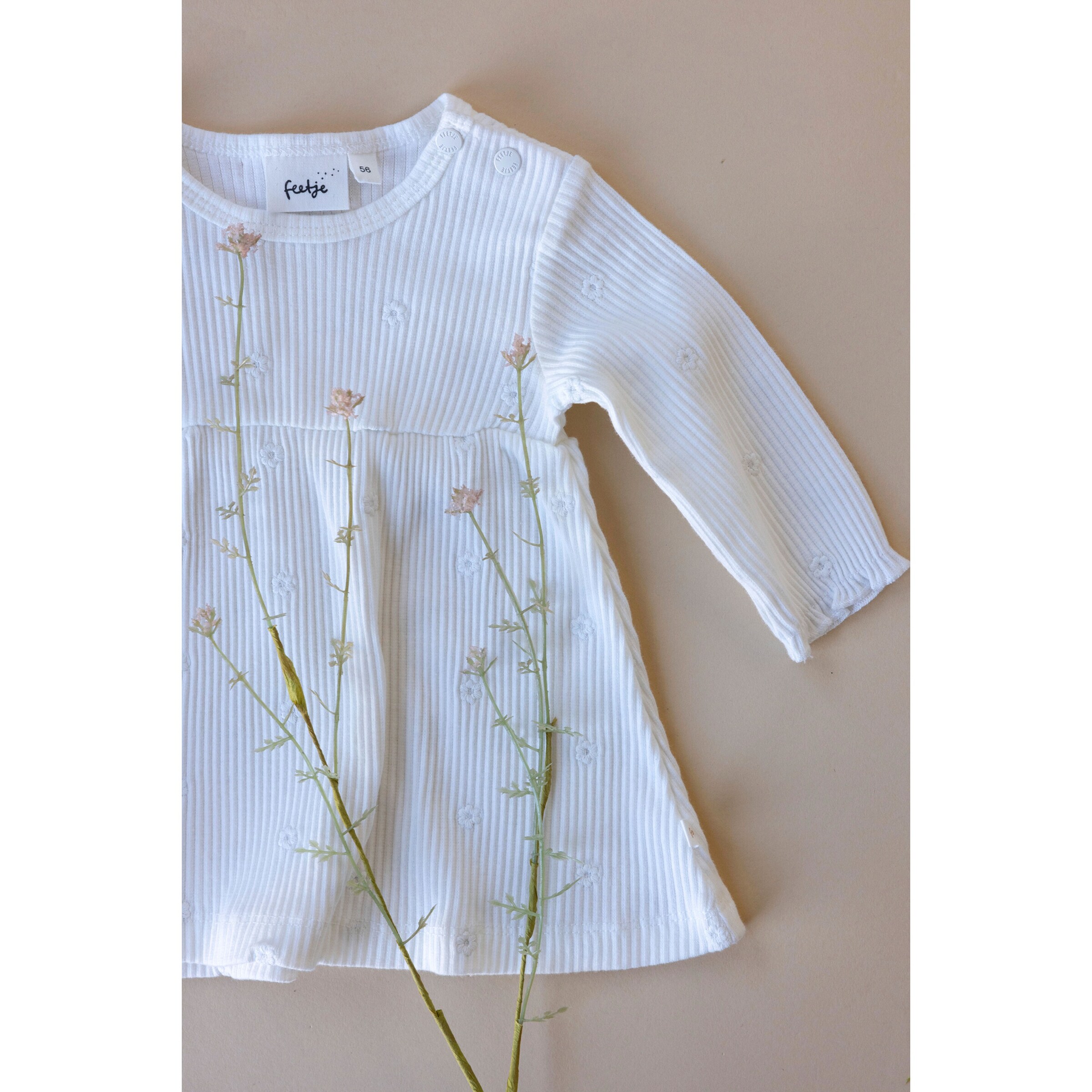 Feetje Kleid langarm Blumenstickerei Rippqualität natur