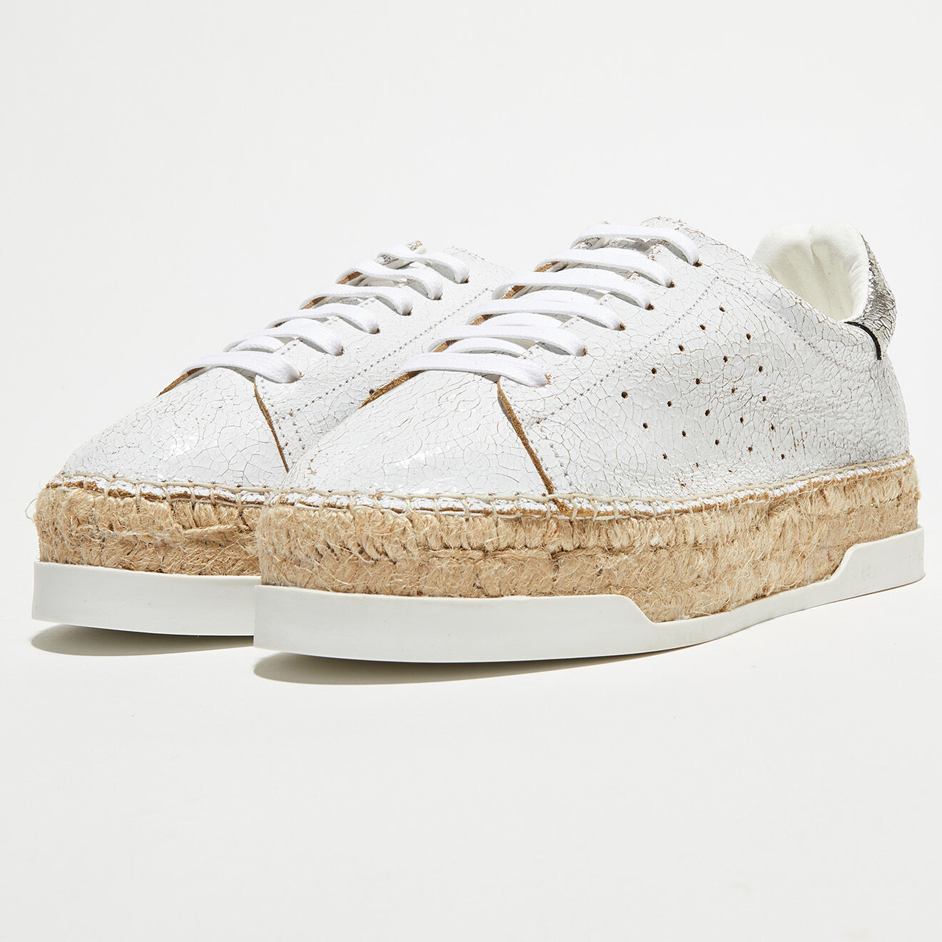 Canal Saint Martin Sneakers en Cuir Lancry Queen argentées