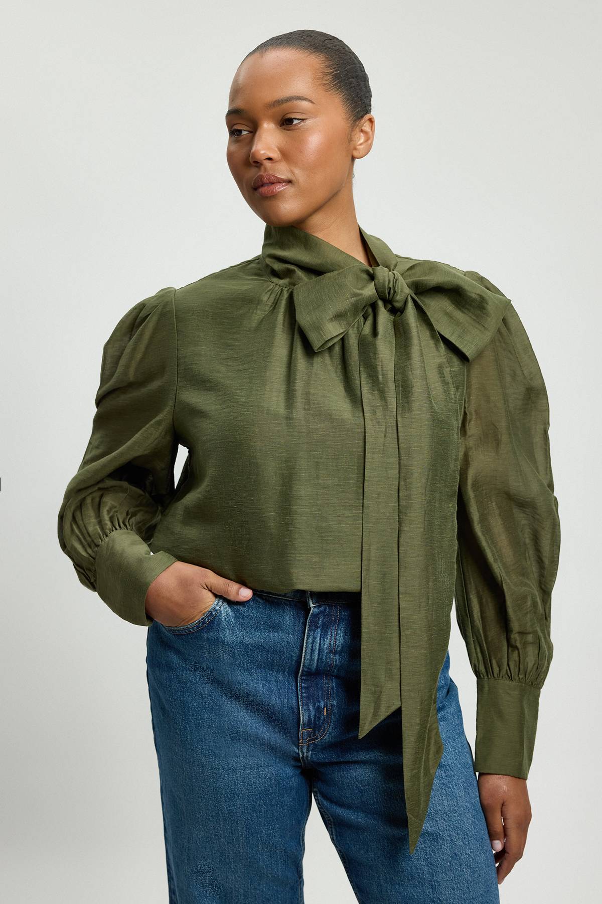 KarenMillen Chemisier Grande Taille En Organdi Tissé Avec Lavallière