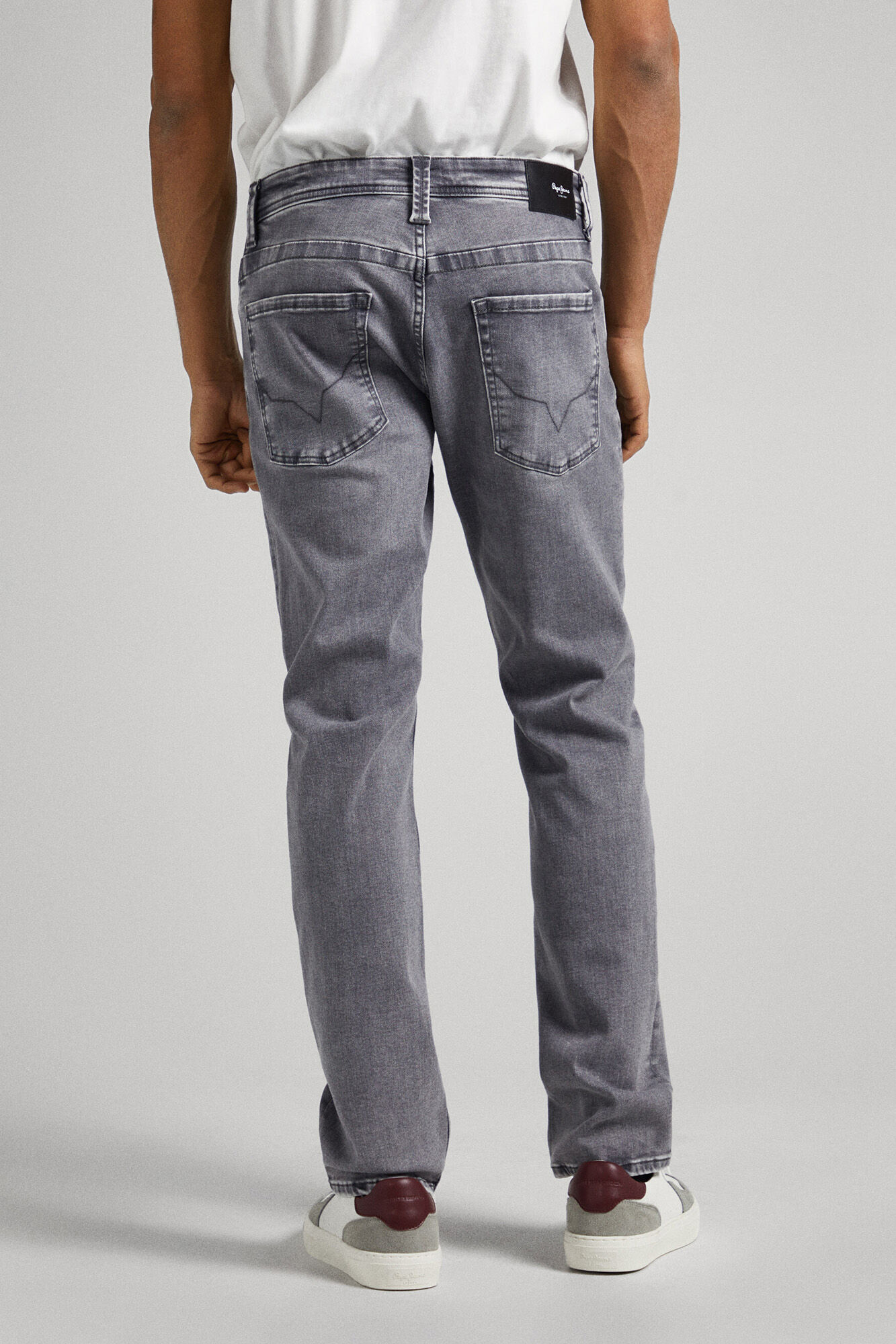 Calça jeans Cash fit com cintura regular