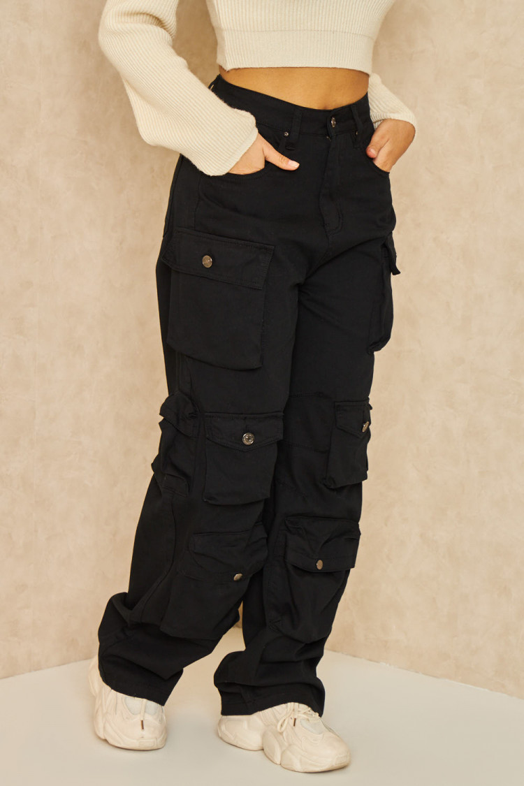 Jeans large à multiples poches cargo noir