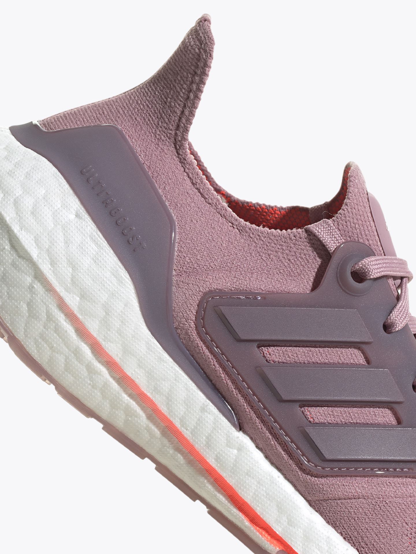 UltraBoost 22