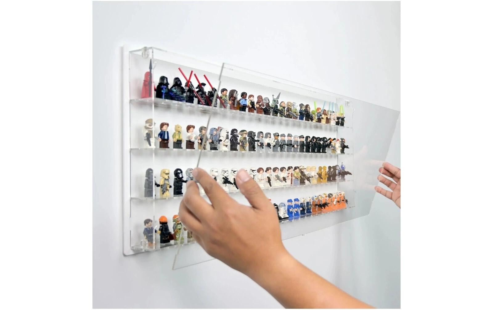 Baukasten Acryl-Wand-Display für 100 LEGO-Minifiguren<br>Acry-Display-Box mit weissem Hintergrund