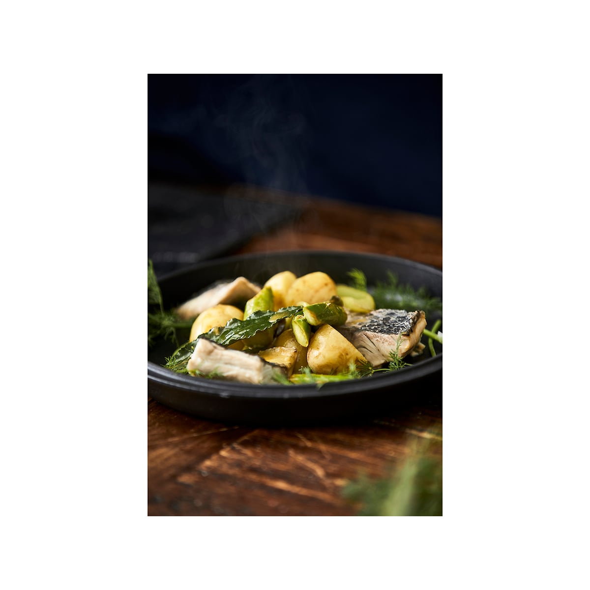HOLM Casserole Dia. 24 x 11.5 cm 4 liter Black