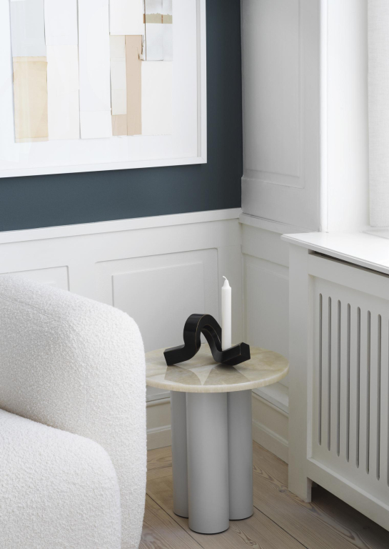 Normann Copenhagen Crooked One kandelaar bronze