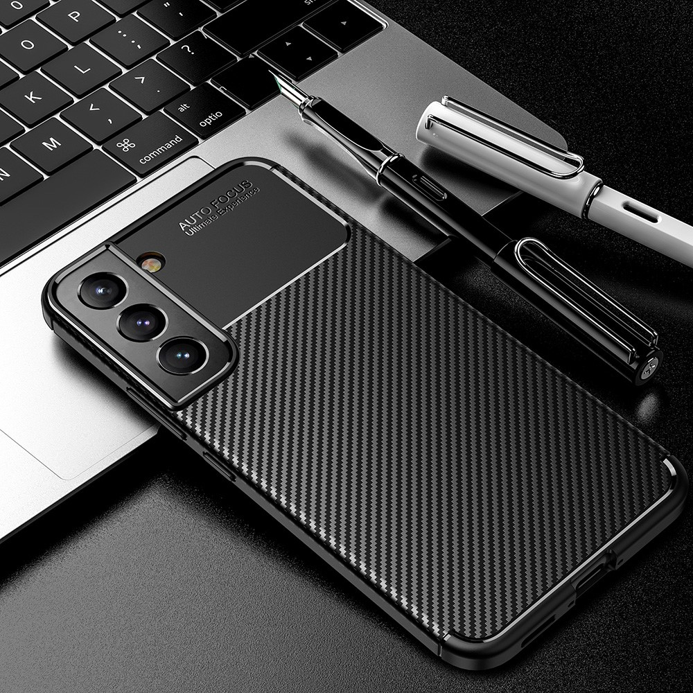 Samsung Galaxy S22 5G Gummi Case Schutzhülle mit Air Cushion Fallschutz im Carbon Look - Schwarz