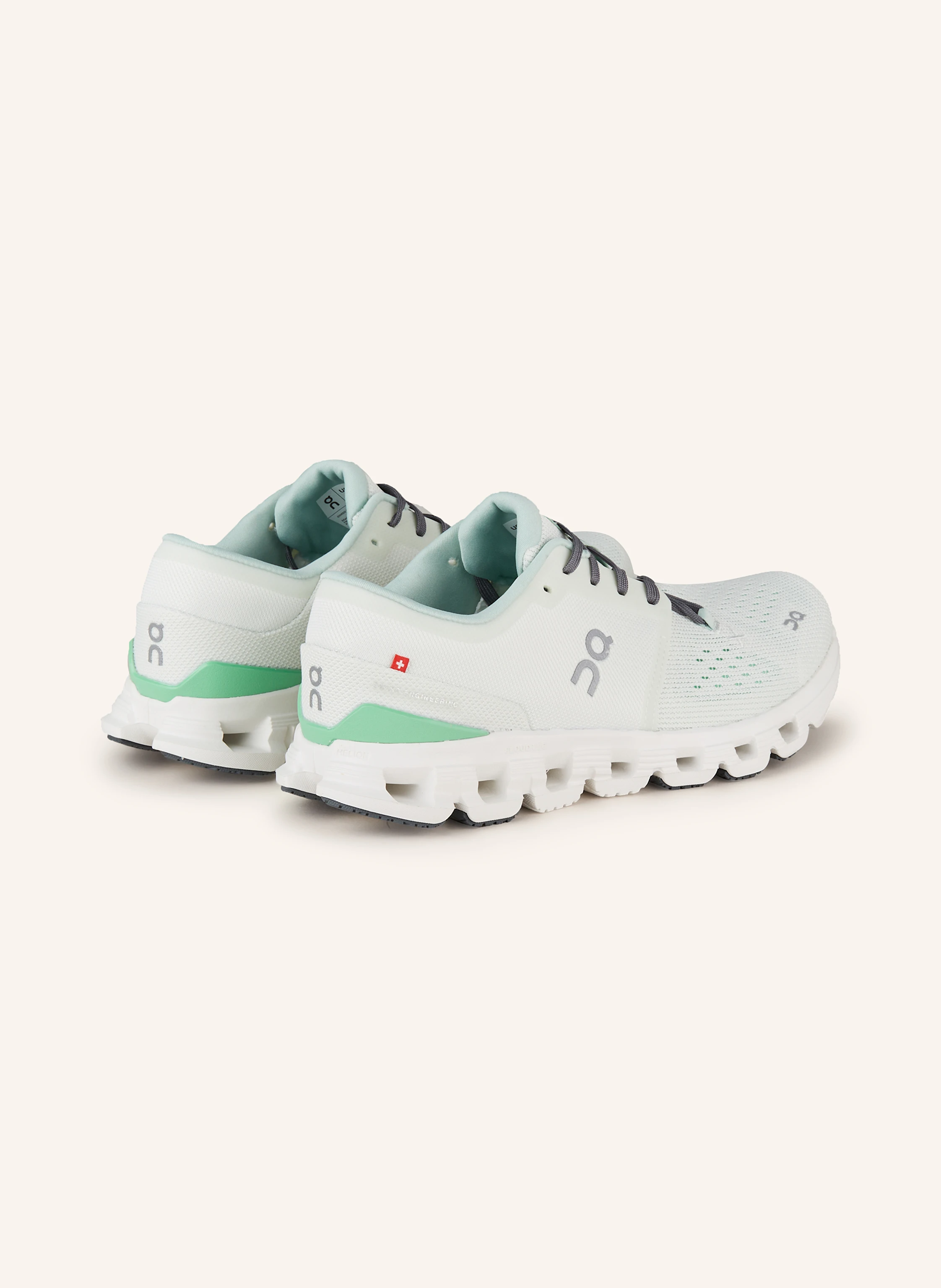 On Fitnessschuhe CLOUD X 4
