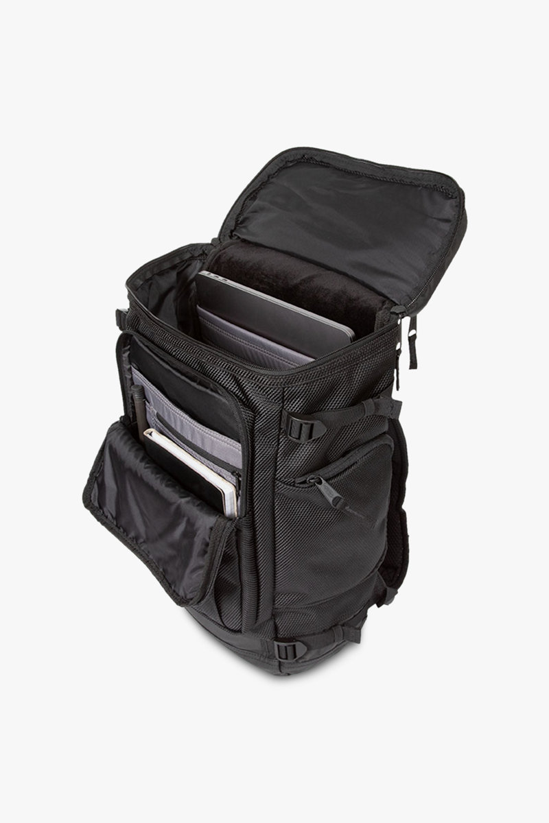 Eastpak Tecum Top CNNCT 23 L Rucksack
