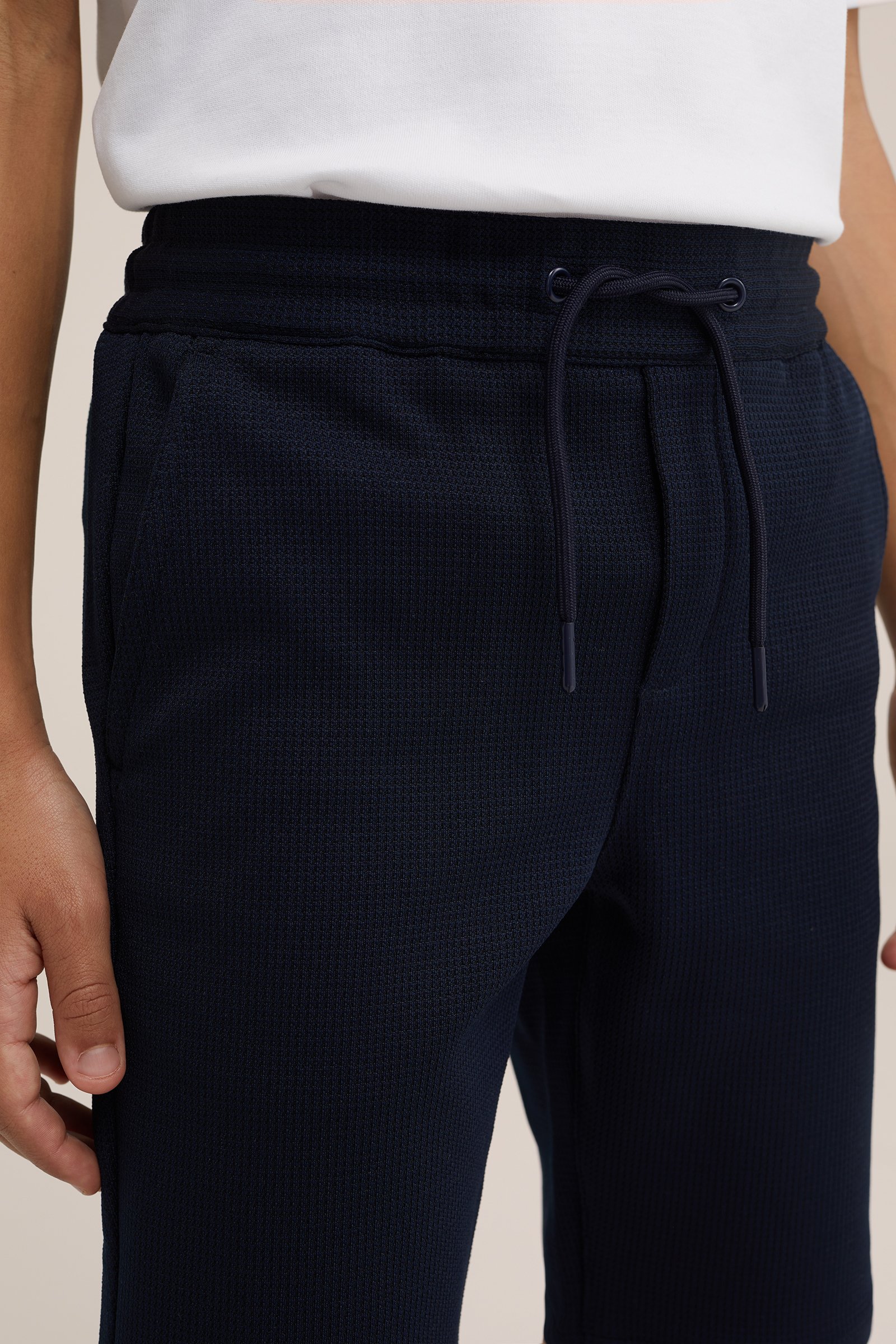 Jongens slim fit short met structuur WE Fashion Donkerblauw