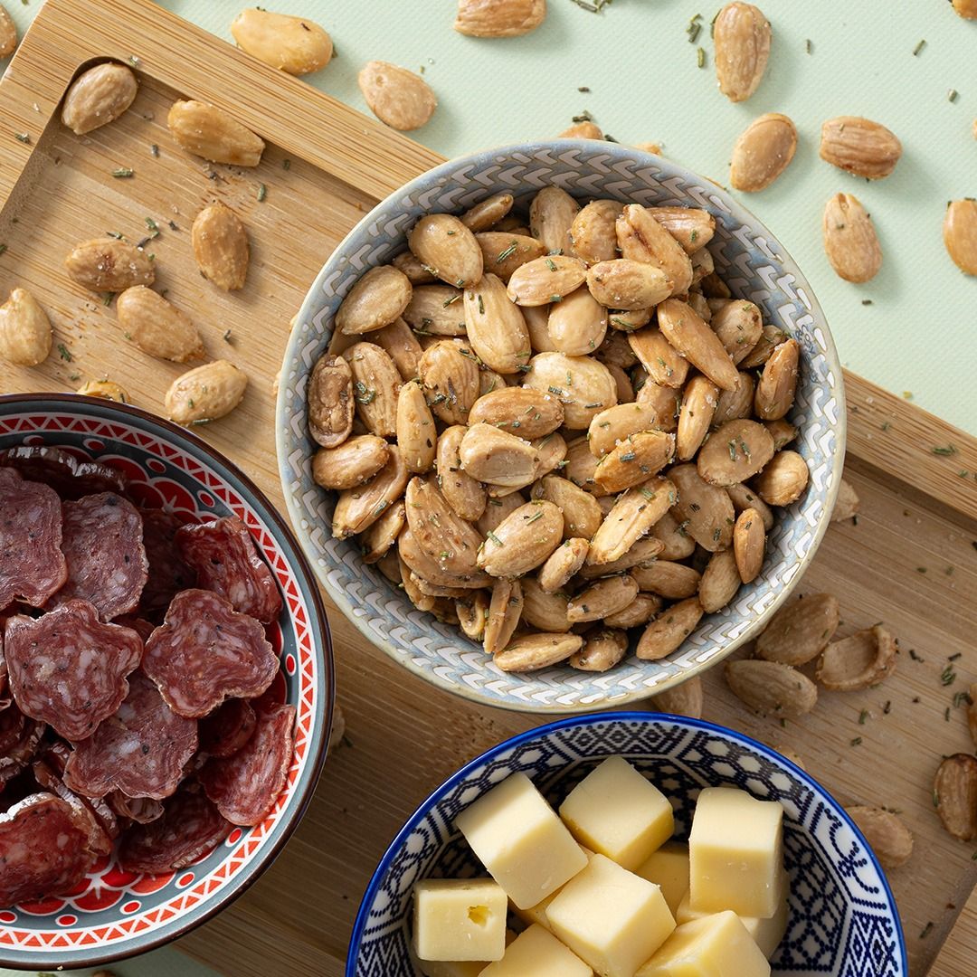 Tapas amandelen rozemarijn