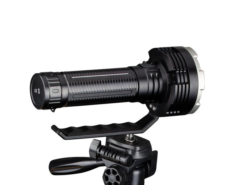 Fenix Taschenlampe LR80R Leuchtstarke Taschenlampe