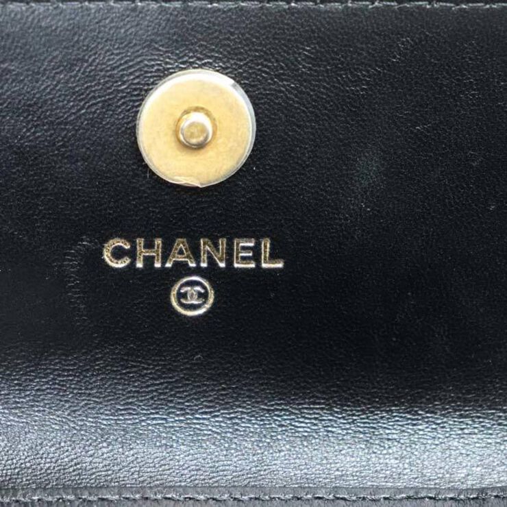 Chanel Vintage Chanel Crossbody Bag Black