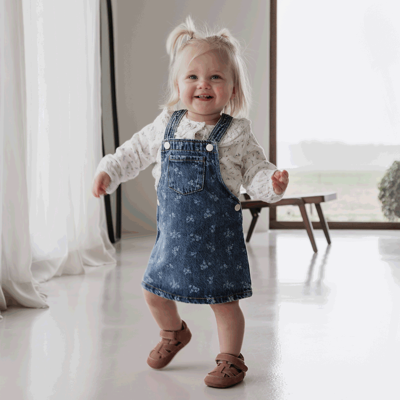 Shoesme roze BABY-PROOF® open schoentje Microleer | Meisjes schoenen
