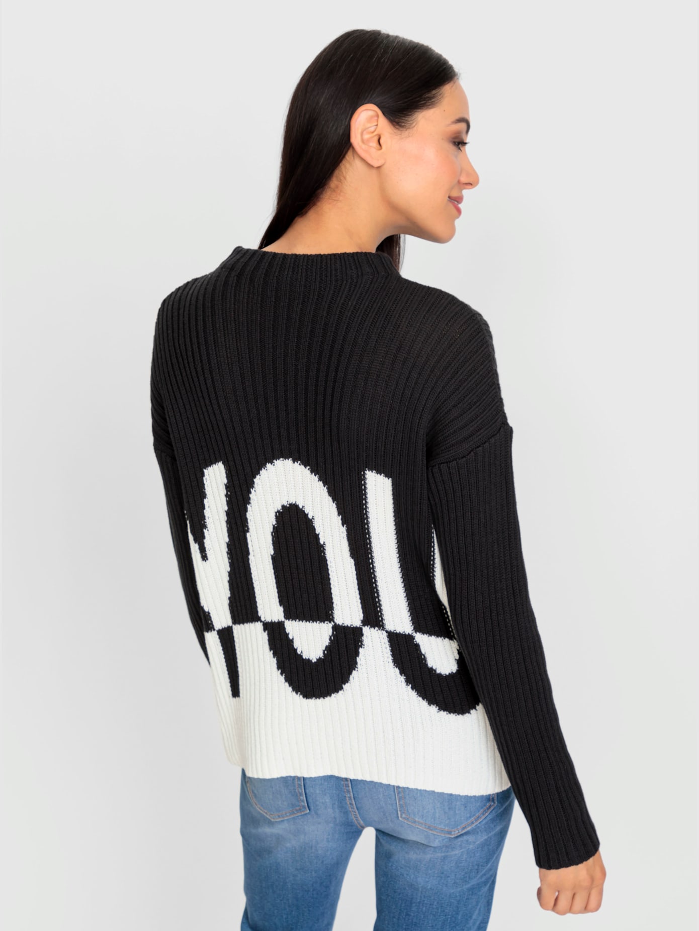 Pull motif jacquard moderne devant et au dos