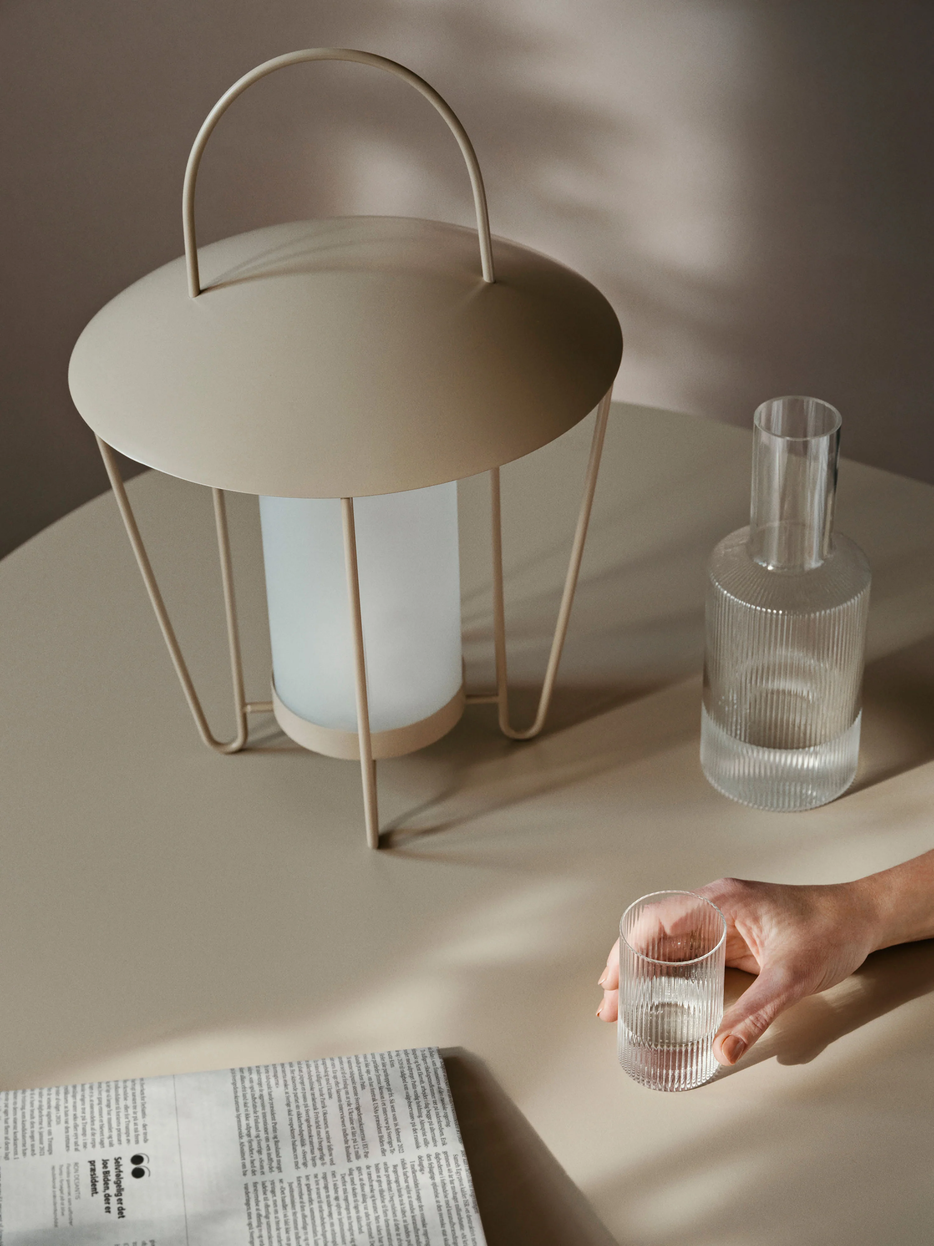 Mondgeblazen karaf Ripple met groefreliëf, 1 L