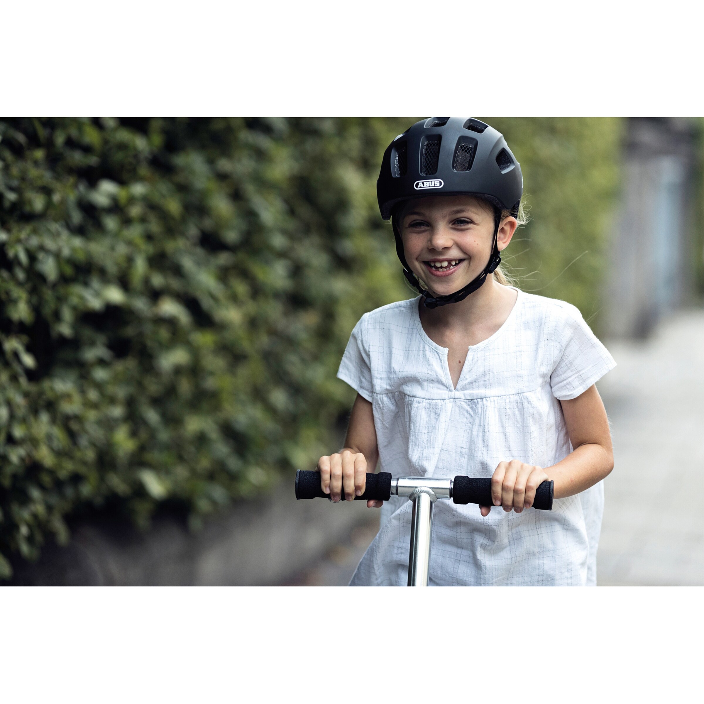 ABUS Fahrradhelm Youn-I 2.0 velvet black